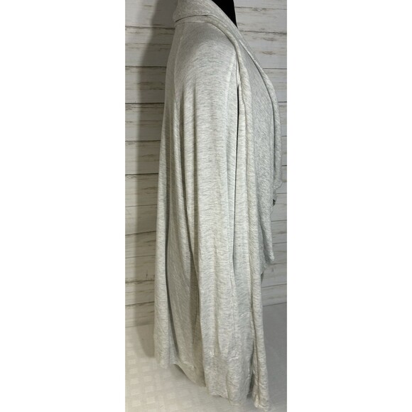Athleta Studio Wrap Cardigan Sz 1X XL Gray Magnetic Pockets Modal Sweater 228813 - Picture 11 of 16